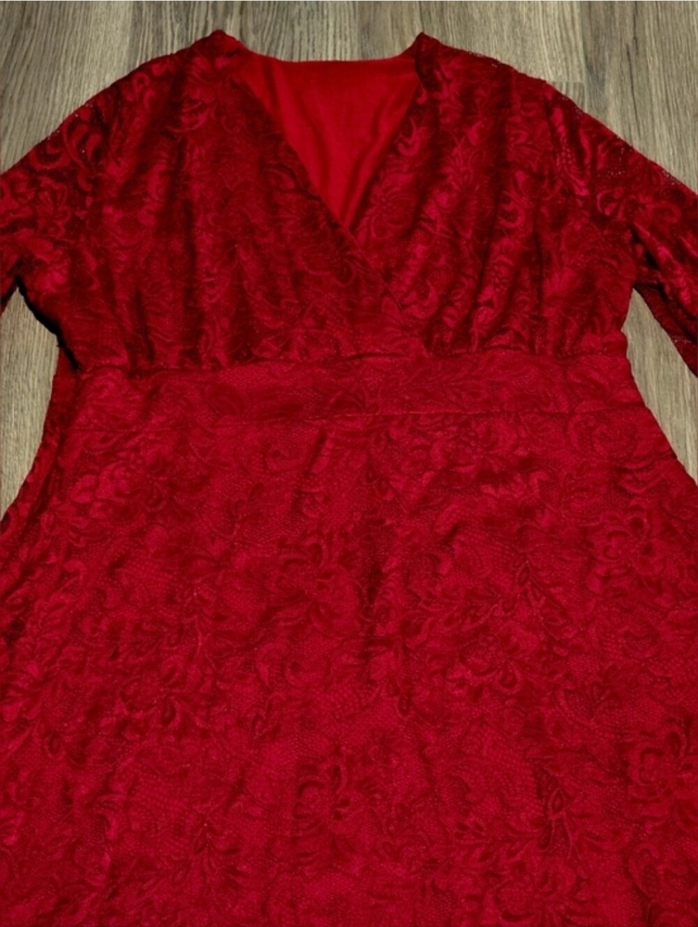 Dress - Picture 2 of 2